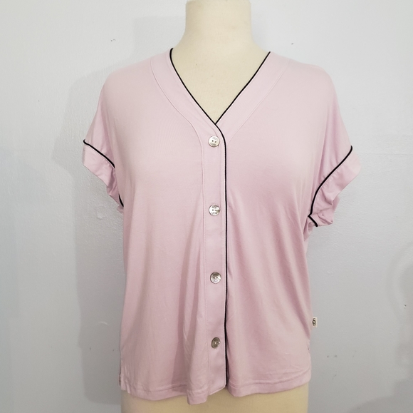 UGG Other - Ugg Size M sleepwear top lavender